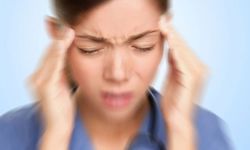 Baş hareketiyle gelen baş dönmesine dikkat