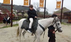 Bozdağ Film Platoları'na binlerce ziyaretçi akın etti