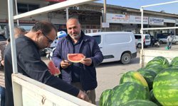 Sezonun ilk erkenci karpuzu kilosu 40 liraya alıcı buldu