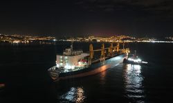 Boğaz'da gemi arızası: Trafik çift yönlü askıya alındı