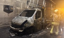 Tünelde araç yangını paniğe neden oldu