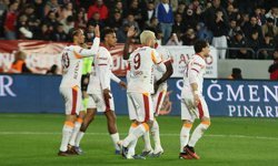 Galatasaray, Fenerbahçe ile puan farkını 4'e çıkardı