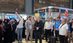 Hac kafilesi kutsal topraklara dualarla uğurlandı