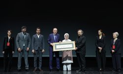 Cumhurbaşkanı Erdoğan İstanbul'da film galasına katıldı