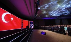 Bakan Bayraktar: Hedef yeni enerji mimarisi