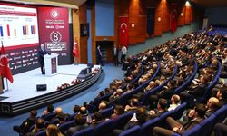 'Hürmüz'den gidemeyen ürünler boru hatları ve karayoluyla taşınacak'