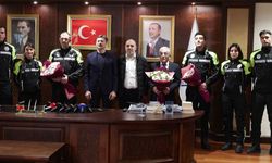 3 aylık bebeği kurtaran zabıtalara ödül