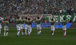 Bursaspor 1'inci Lig'e yükseldi