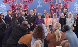 Cemre Çarşısı’nın kapıları iyiliğe açıldı