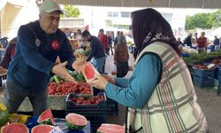 Sezon açıldı: İlk karpuz dilimle satıldı