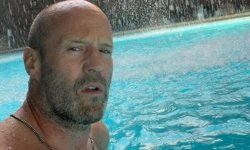 İngiliz oyuncu Antalya'da tatil yapıyor