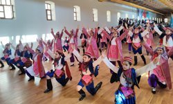 İstanbul'da "Türk Dünyası Çocuk Oyunları Şenliği" düzenlendi