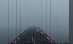 Sis İstanbul’u sardı: FSM Köprüsü havadan görüntülendi