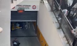 Tamir ettiği kepenk başına düşen işçi ağır yaralandı