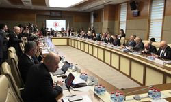 Doğum izni artıyor, sosyal medyaya yaş sınırı geliyor