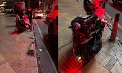 Şişli’de kazayı önlemek isterken bariyerlere çarptı