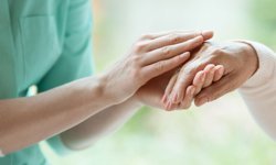 ‘Parkinsonda en etkili destek anlayış’