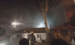 Silivri'de gecekonduda çıkan yangın söndürüldü