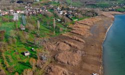Sapanca Gölü’nde kaçak yapılara geçit yok