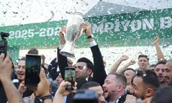 Bursaspor şampiyonluk kupasına kavuştu