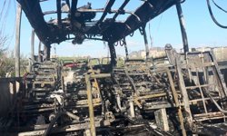 Bayrampaşa’da sabah saatlerinde araç yangını