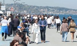 İstanbul’da bahar keyfi: Parklar dolup taştı