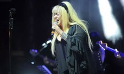 Zerrin Özer'den yürek burkan itiraf