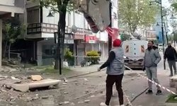 Avcılar'daki yıkımda bayrak hassasiyeti