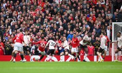 Dev maçta Manchester United, evinde Liverpool'u yendi