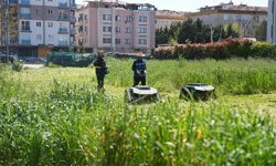 Tuzla'da robotlu çim biçme dönemi başladı