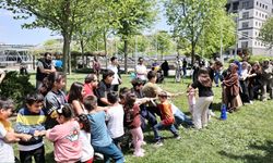 Arnavutköy’de Anneler Günü coşkusu