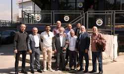 Aziz Yıldırım, şampiyon boksörlerle bir araya geldi