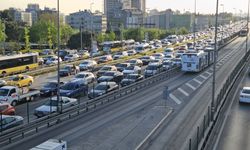 İstanbul'da akşam saatlerinde trafik yüzde 78'e ulaştı