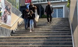 Polisin dikkatiyle iki hırsız suçüstü yakalandı