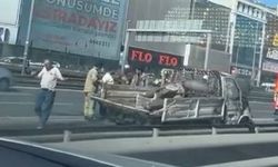 Bahçelievler’de seyir halindeki kamyonet alevlere teslim oldu