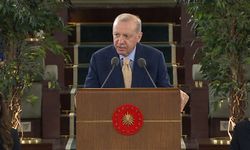 'Gençlerimizle kol kola, omuz omuza yürümeyi sürdüreceğiz'