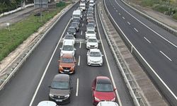 İstanbul-Tekirdağ kara yolunda trafik yoğunluğu