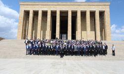Aziz Yıldırım, Anıtkabir'i ziyaret etti