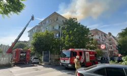 6 katlı binanın çatısında yangın paniği