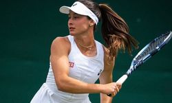 Zeynep Sönmez Wimbledon'da ikinci tura yükseldi