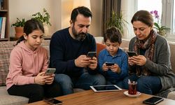 İletişim Başkanlığı’ndan dijital risklere karşı “Aile El Kitabı”
