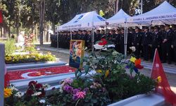 Şehitler İçin Edirnekapı’da anma töreni düzenlendi