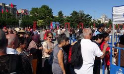 Kartal'da Muharrem bereketi vatandaşla paylaşıldı