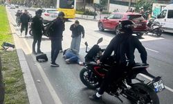 Beşiktaş’ta motosiklet iki kadına çarptı