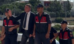 Silifke Belediye Başkanı ile18 şüpheli adliyede