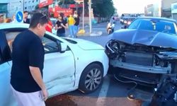 Ümraniye’de kırmızı ışık ihlali kazaya neden oldu