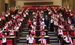 Ümraniye'de öğrencilere teknoloji desteği