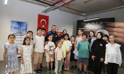 Alper Gezeravcı Medeniyet Teknopark'ta gençlerle buluştu