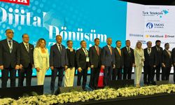 ‘Türkiye, teknoloji üretimi ve ihracatında da başa oynuyor’