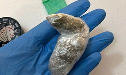 Ünlülere yasaklı madde operasyonunda 8,43 gram esrar ele geçirildi